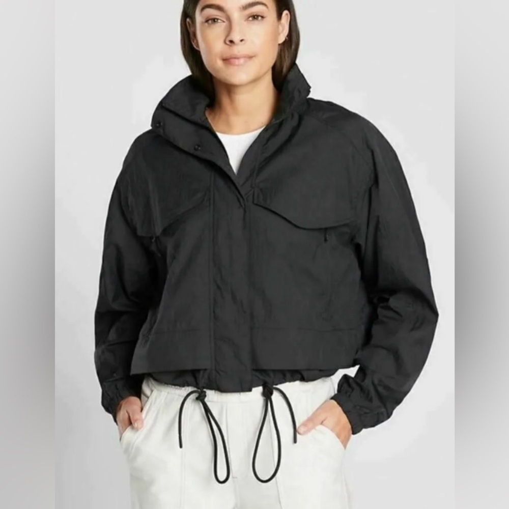 NWOT ATHLETA CANOPY PARACHUTE JACKET SHORT, SIZE M
